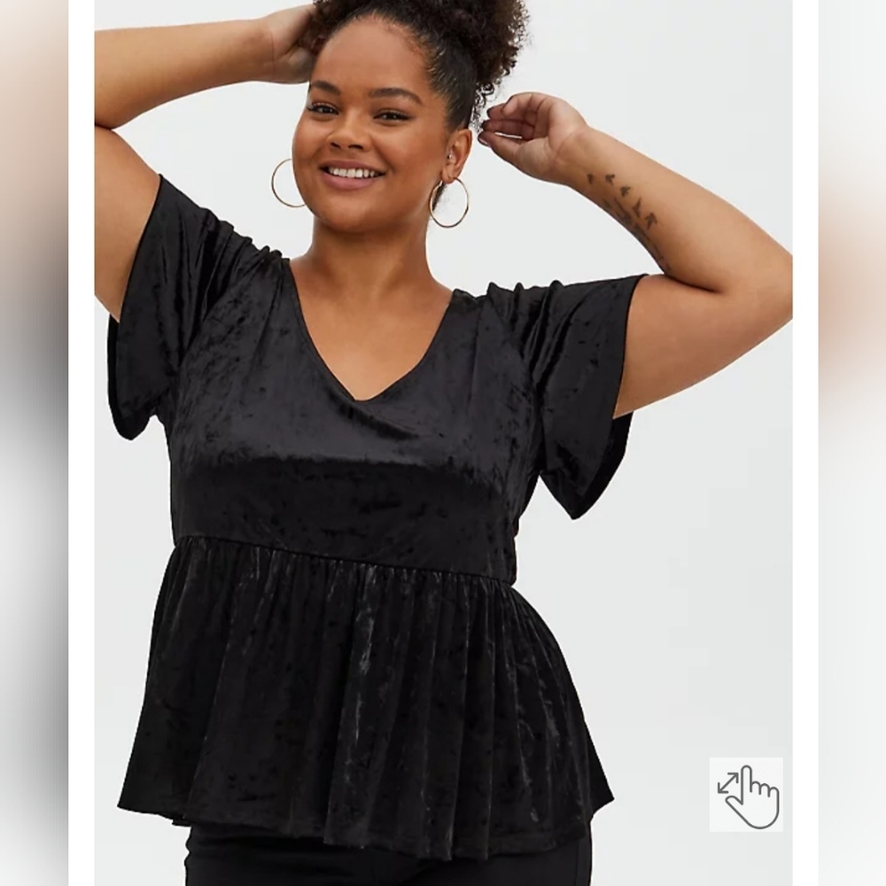 Torrid black velvet babydoll midi top